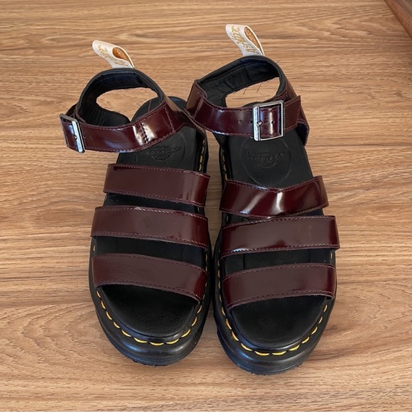Dr Martens Blaire Sandals Patent Burgundy - Picture 3 of 4